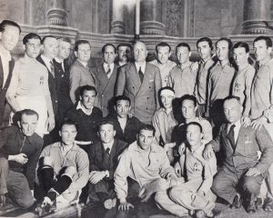 La squadra azzurra con Mussolini a Palazzo Venezia pochi mesi prima del torneo