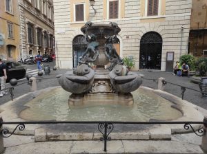 La Fontana delle Tartarughe a Piazza Mattei