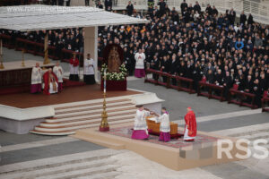 “Sapienza, Delicatezza e Dedizione” le parole di Papa Francesco ai funerali di Benedetto XVI